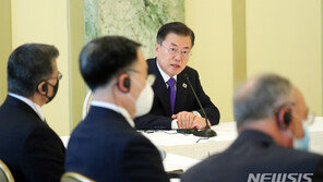 文, ‘삼성바이오-모더나’·‘SK-노바백스’ 백신 협약식 참석