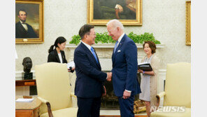 문재인 대통령의 한미 정상회담 대차대조표 한 눈에 보기