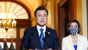 문재인 “백신 지원·성 김 임명, 바이든의 깜짝선물”