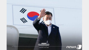 문대통령, 24일 수석·보좌관회의 없이 현안 점검…이번주 ‘숨고르기’