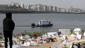 “故손정민 폰, 오전1시9분 이후 웹·앱 사용 없어” 경찰 포렌식