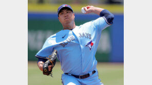 ‘2루타’ 지만, 루킹삼진… 동산중고 선후배 대결은 무승부