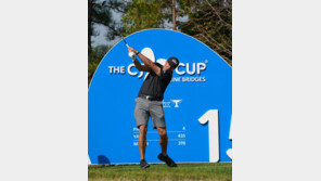 366야드… 노장의 샷은 멀고도 정확했다