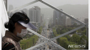 [날씨]“우산 챙기세요” 전국에 ‘황사 비’…천둥·번개에 우박도