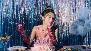 조이, 권진원 곡 ‘해피 버스데이 투 유’ 리메이크…상큼 보컬