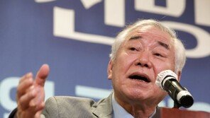 문정인 “올해 文대통령 결단으로 남북경협 시작될 수도”