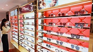 “올여름 어떤 선글라스 고를까”