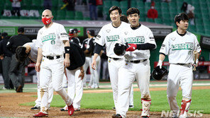 ‘0강·7중·3약’ KBO 역대급 순위 싸움…6월까지 이어질까