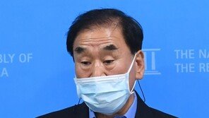 이재오 “이준석, 우려보다는 기대…뭐 삐끗대면 어른들이 나서야지”