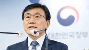 접종자 7월부터 노마스크, 접종 확인은?…“증명서·배지·QR코드 검토”