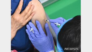 안동, 가족여행 일가족 4명 ‘양성’…백신접종 70대만 ‘음성’