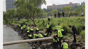 故 손정민 유족 비판에 경찰 “친구측 10차례 조사” 반박