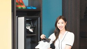 탈취-건조-살균 한번에… 삼성, 신발관리기 출시 