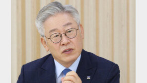 이재명 “부자는 죄인 아냐…오세훈 안심소득 근시안적”