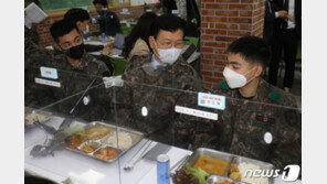 송영길 “군 장병 급식비 인상, 반가운 일…막힌 숨 뻥 뚫려”