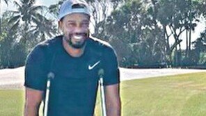 우즈 “지금 가장 큰 목표는 스스로 걷는것”