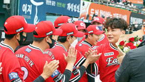 ‘레전드 떠나는 날’ 한화, 승리 선물은 없었다