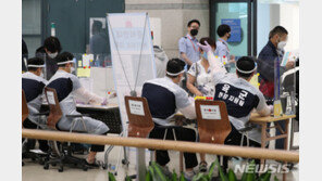 정부 “백신여권, 기술적 부분까지 검토 중…속도 내겠다”