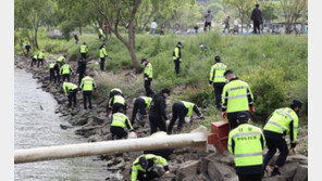 경찰 “故손정민 친구 폰 발견 환경미화원 최면 조사 실시”