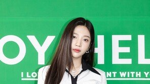 “밝은 에너지 전하고파” 레드벨벳 조이, 솔로곡 ‘안녕’에 담은 포부
