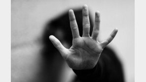 중학생 친딸 상습 추행·강간미수 ‘인면수심’ 40대父 구속