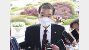 변협 “‘로톡’ 가입 변호사 징계” vs 로톡 “직업자유 침해” 전면전