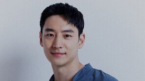 고운 얼굴의 ‘다크 히어로’…이제훈 “사적 복수, 시원하셨나요?”