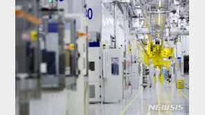 수출 날개 단 반도체, 생산 급감했지만…경기회복 불쏘시개 역할 계속