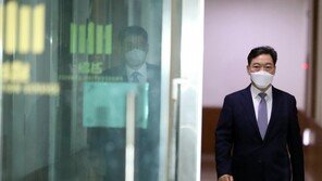 김오수호 출항 3관문…‘검찰인사·직제개편·정권수사’