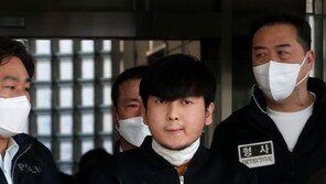 ‘세 모녀 살해’ 김태현 첫 재판…“동생·어머니 살해는 우발적”