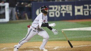 오지환 복귀에도 1군서 살아남은 이영빈, 다재다능함이 빛 발했다