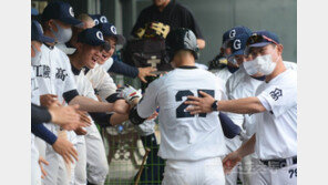 [포토] 강릉고 ‘결정적인 득점 성공’