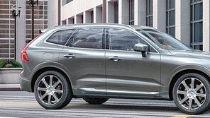 즐겁고 편한 운전 원한다면 XT4… 안전과 친환경에 끌린다면 XC60