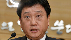 ‘피고인’ 이성윤, 변호인단 보강…특검출신 이광범 선임