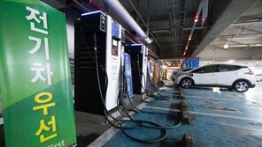 서울시, 내년까지 전기차 급속충전기 5000기 부지 찾는다