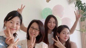 한지혜, 전인화·성유리와 베이비샤워…“유쾌한 이모들”