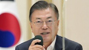 文대통령, 與초선 만나 “檢개혁 방향잡아…추석은 마스크 벗고”