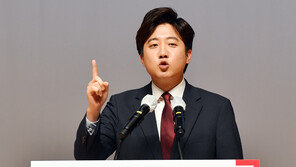 TK 간 이준석 “朴 탄핵 정당…고마움은 다른 방식으로 갚겠다”