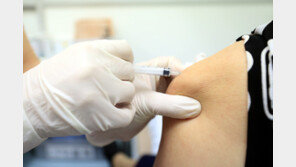 日서 실수로 ‘백신 원액’ 6명에 접종… “컨디션 이상無”