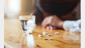 친구에 수면제 탄 음료 먹인 뒤…롤렉스 훔친 20대