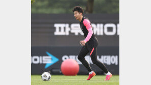 “코로나로 늦춰진 ‘센추리클럽’ 화끈한 승리로 아쉬움 떨친다”