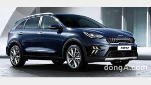 새 엠블럼 단 원조 친환경 전용 SUV… 기아, ‘더 2022 니로’ 출시