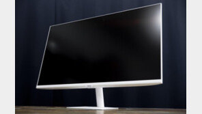 [리뷰] 32인치 FHD에 스마트 TV까지, 삼성 스마트모니터 M5