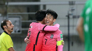 손흥민·황의조 활약, FIFA도 토트넘도 주목