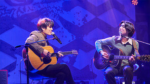 대중음악 공연 뛰어든 페인트회사