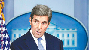 [단독 인터뷰]존 케리 美 특사 “앞으로 10년간 온실가스 감축 못하면…”