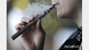 “전자담배 이용 中남성 급증…韓기업, 적극 진출해야”