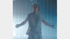 ‘컨저링3’ 첫 주말 박스오피스 1위… 조우진 첫 주연 ‘발신제한’ 23일 개봉