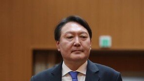 [단독]윤석열, 국민의힘 의원 30여명 모임 가려다 취소