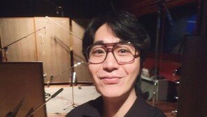 조성모 “정말 오랜만에” 근황…스튜디오에서 울컥